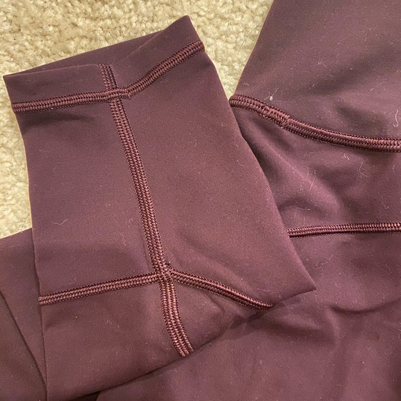 lululemon in movement everlux 7/8 leggings - Picture 5 of 7